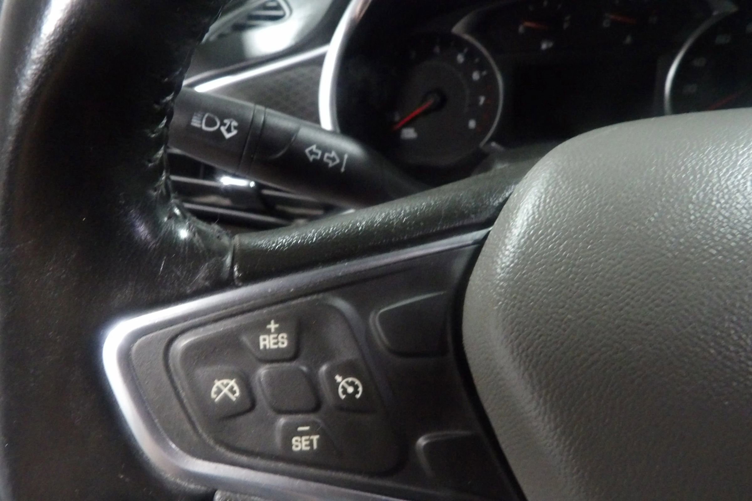 Used 2016 Chevrolet Malibu LT image 15