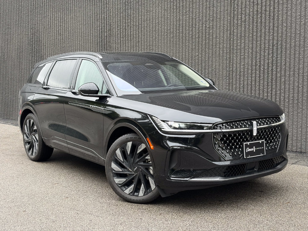 New 2026 Lincoln Nautilus Reserve w/ Jet Appearance Package AWD/4WD image 9