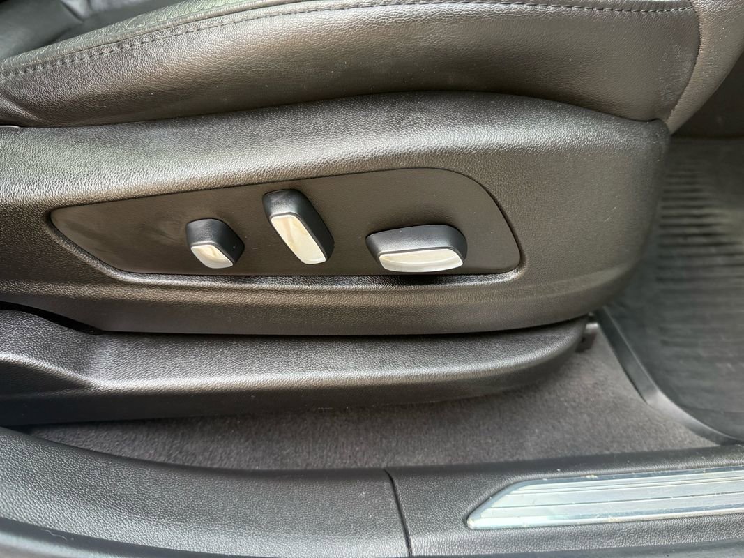 Used 2019 Cadillac XT5 Luxury image 42