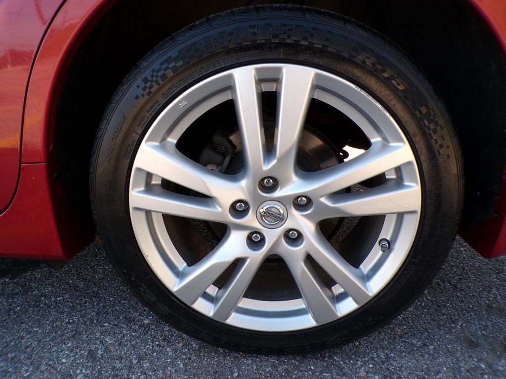 Used 2015 Nissan Altima 3.5 SL FWD image 20