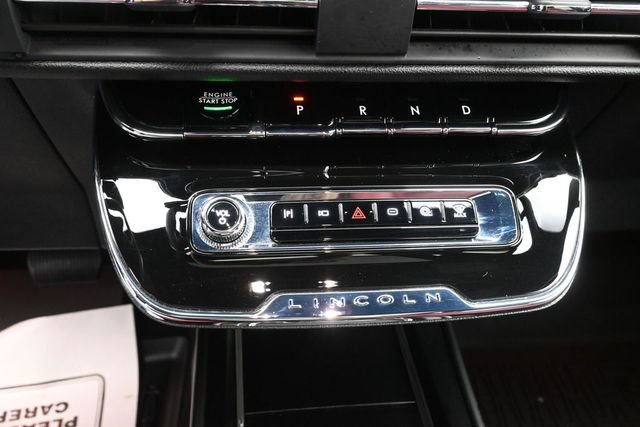 Certified 2025 Lincoln Corsair Grand Touring AWD/4WD image 18
