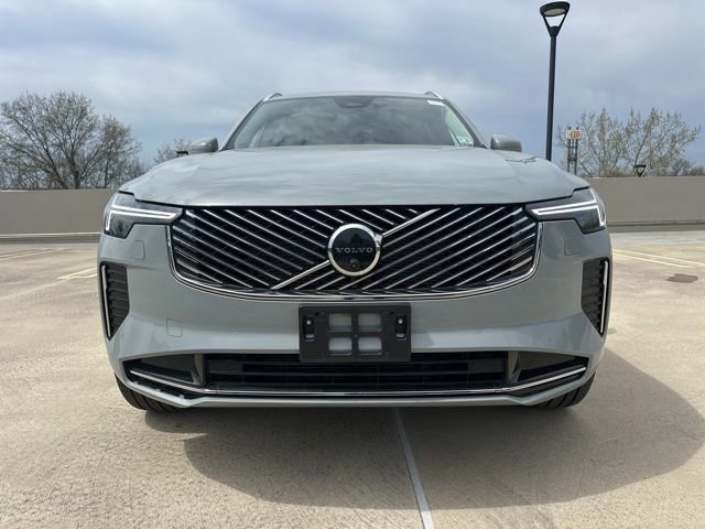 New 2026 Volvo XC90 B6 Ultra w/ Protection Package AWD/4WD image 2