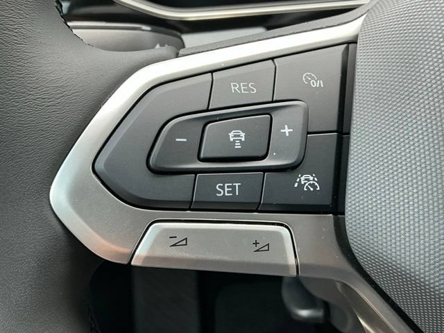 New 2026 Volkswagen Jetta SE FWD image 24