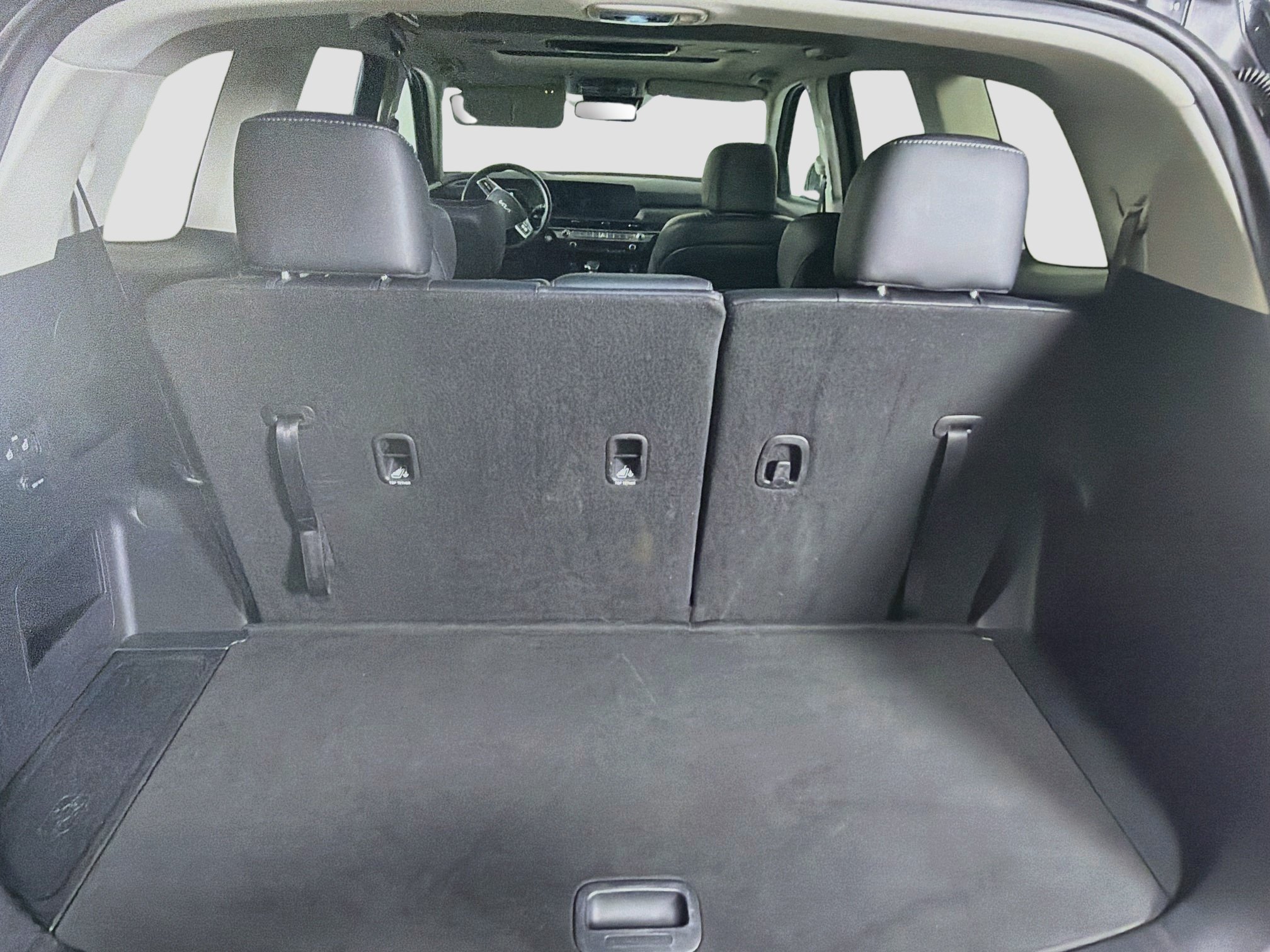 Used 2025 Kia Telluride S FWD image 30