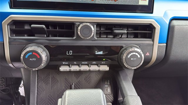 Used 2024 Toyota Tacoma TRD Sport image 24
