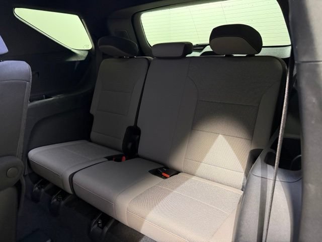 Used 2024 Chevrolet Traverse LT AWD/4WD image 27
