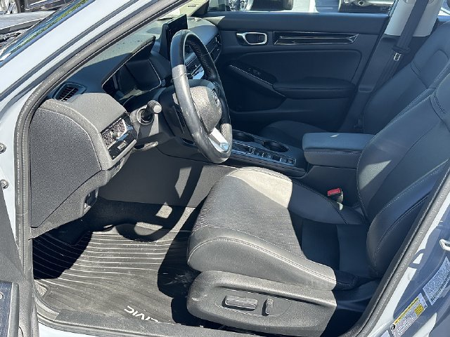 Used 2023 Honda Civic Touring image 18
