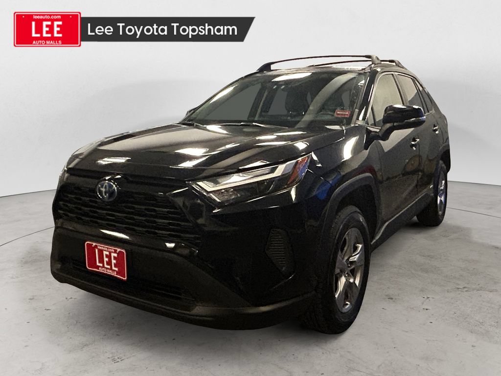 Used 2023 Toyota RAV4 XLE w/ XLE Grade Weather Package AWD/4WD video 1