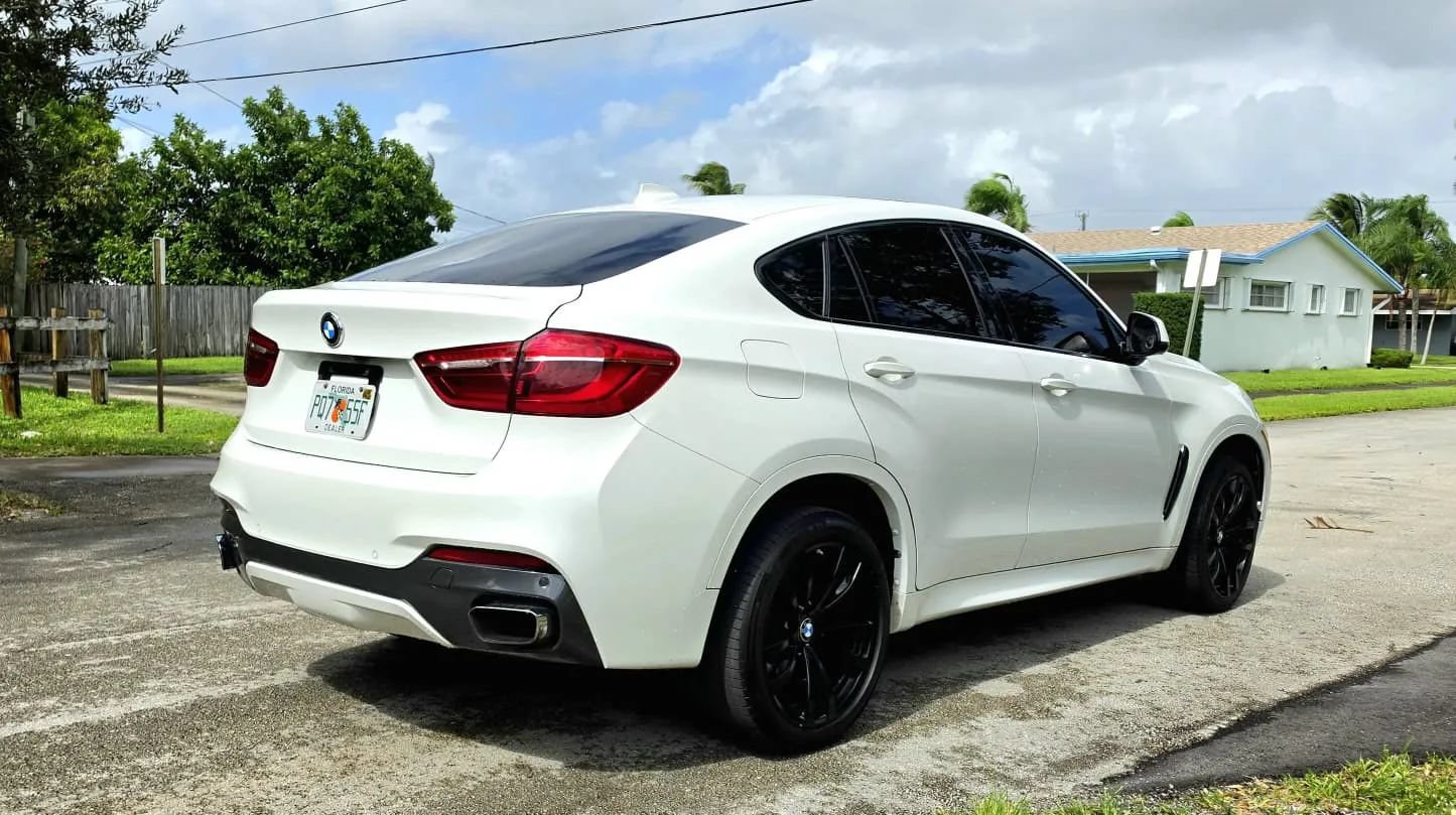 Used 2017 BMW X6 xDrive50i AWD/4WD image 13