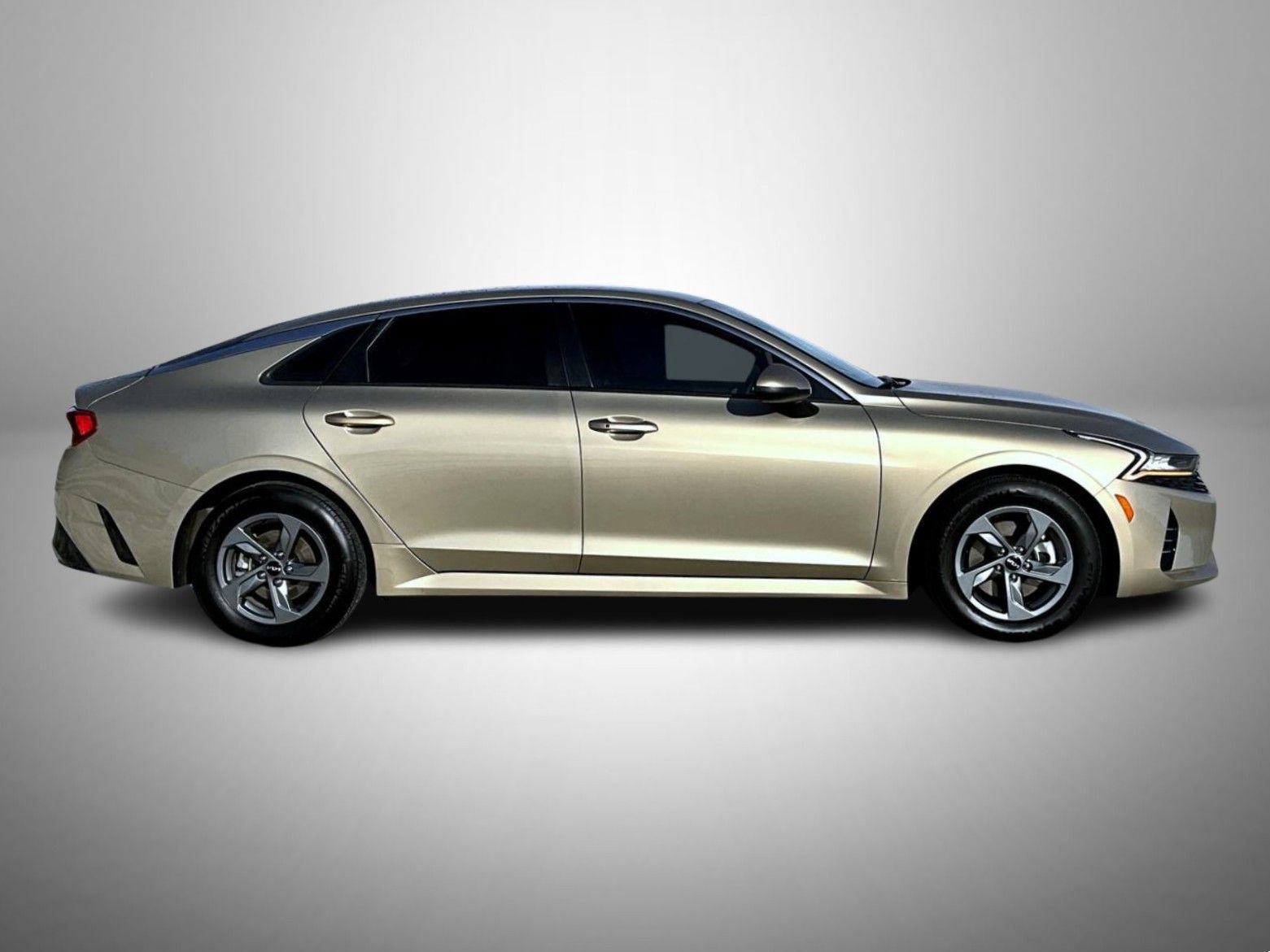 Used 2022 Kia K5 LXS image 4