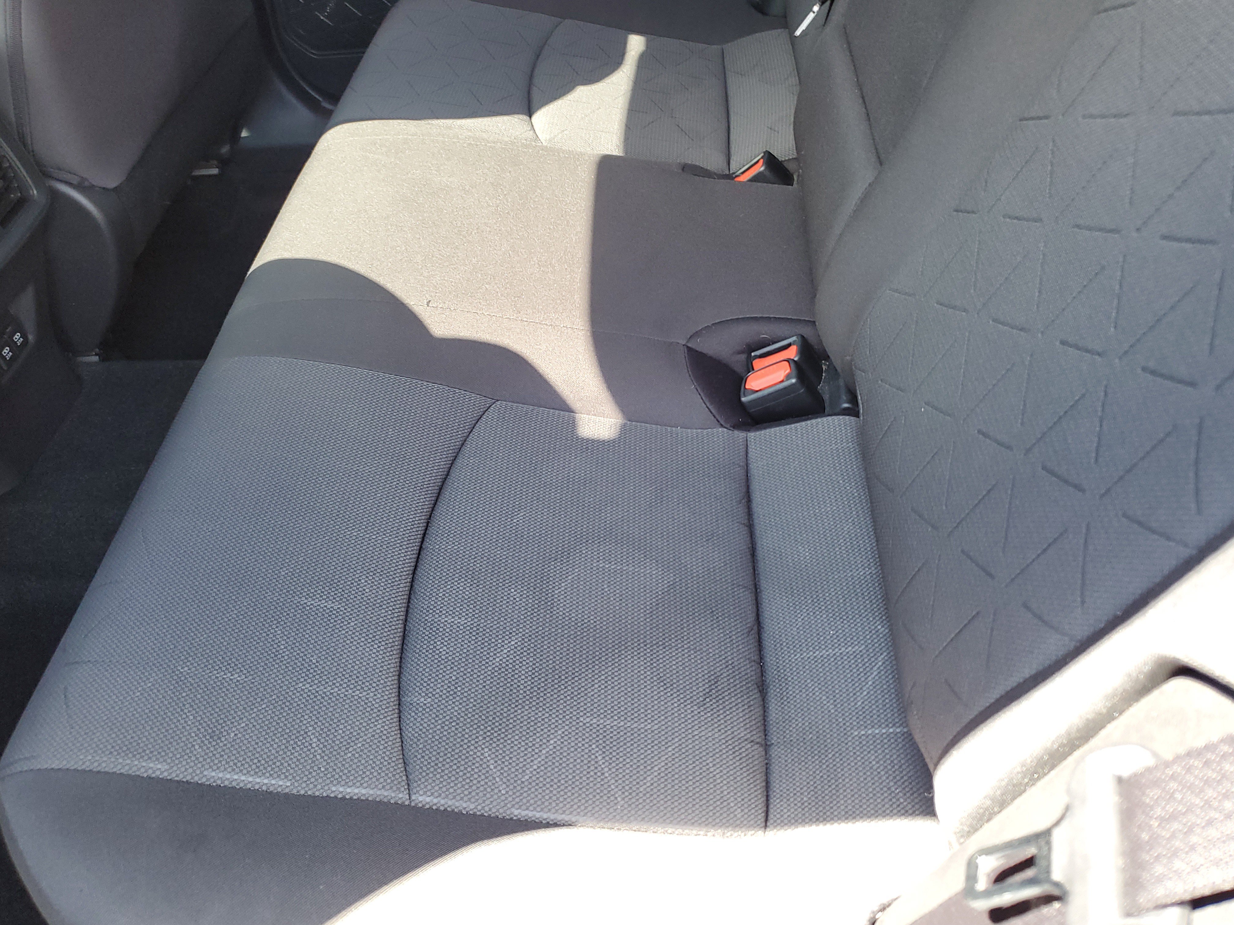Used 2019 Toyota RAV4 XLE w/ Convenience Package AWD/4WD image 14