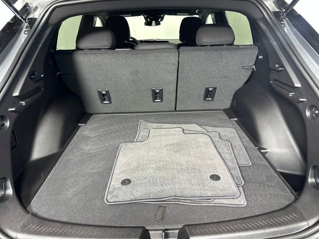 Used 2025 Chevrolet Equinox EV LT image 26