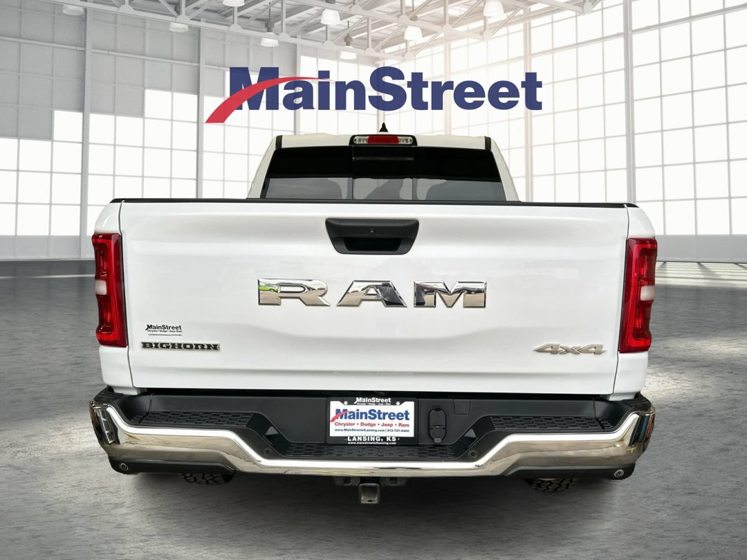Used 2025 RAM 1500 Big Horn AWD/4WD image 4