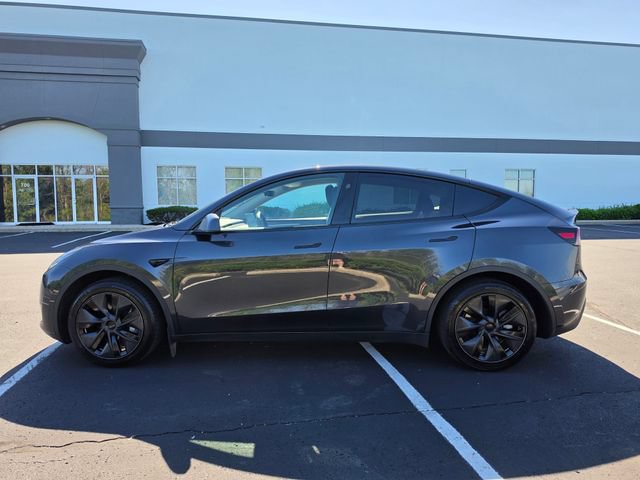 Used 2025 Tesla Model Y Long Range RWD image 12
