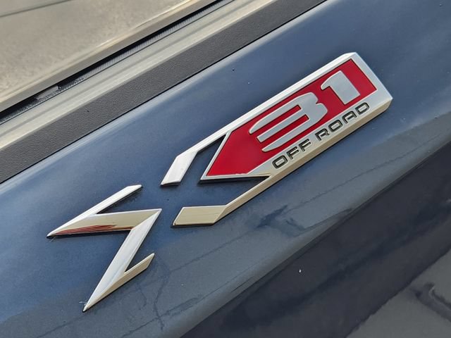 Used 2021 GMC Sierra 1500 SLT w/ SLT Premium Plus Package AWD/4WD image 18