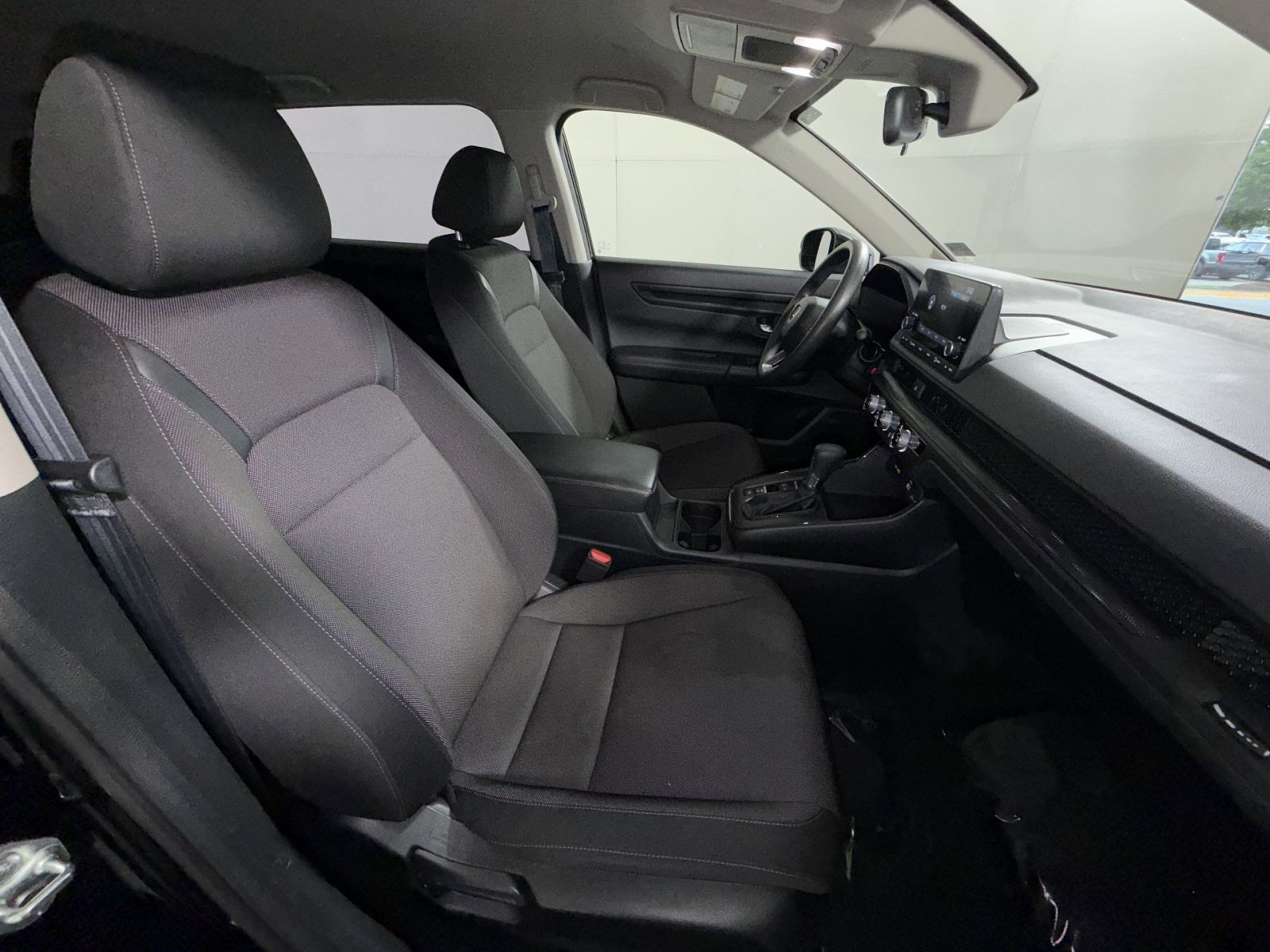 Used 2024 Honda CR-V LX image 25