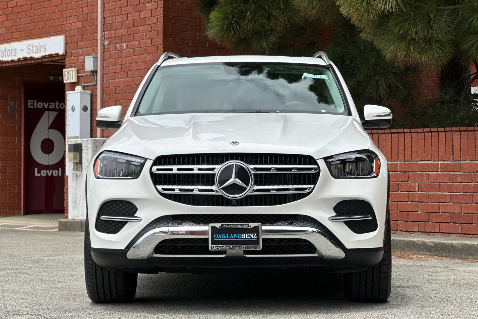 Used 2024 Mercedes-Benz GLE 350 4MATIC image 10