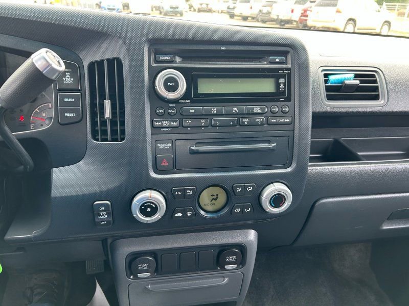 Used 2007 Honda Ridgeline RT image 17
