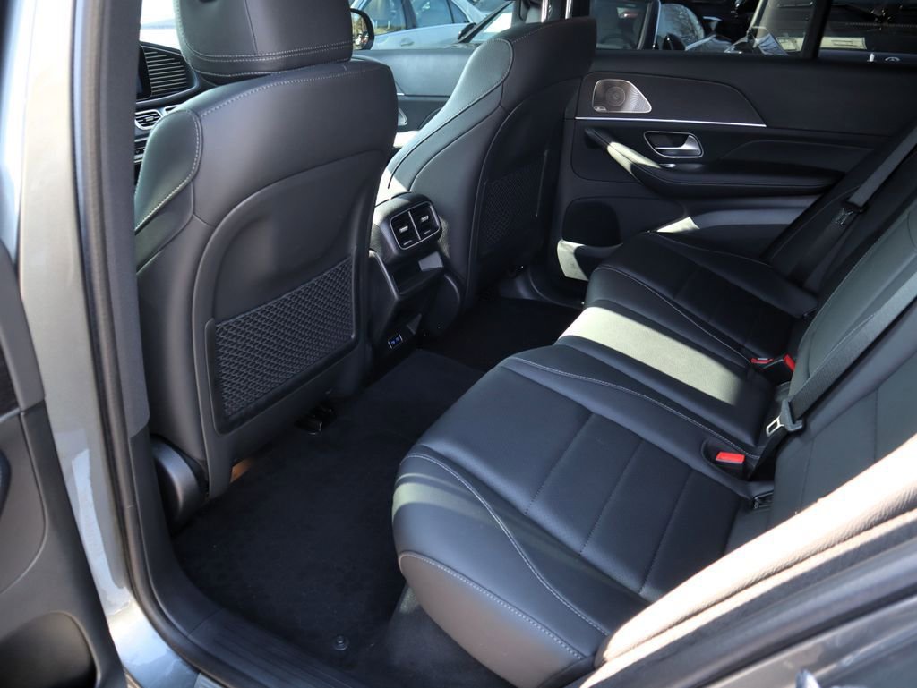 Certified 2025 Mercedes-Benz GLE 450e 4MATIC image 10