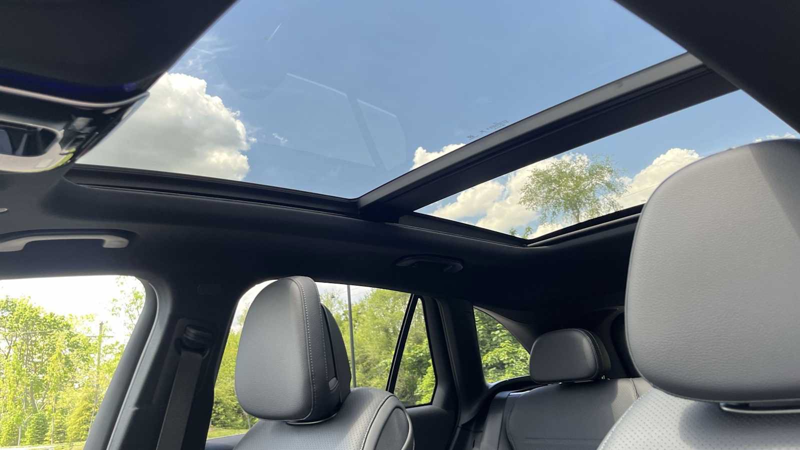 New 2026 Mercedes-Benz GLC 300 4MATIC image 31
