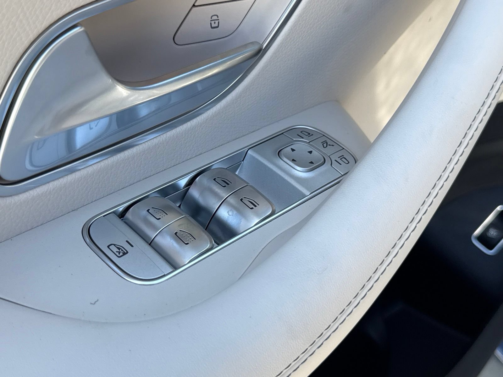 New 2026 Mercedes-Benz GLE 53 AMG 4MATIC image 19