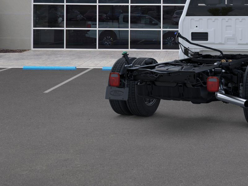 New 2025 Ford F550 4x4 Regular Cab Super Duty image 21