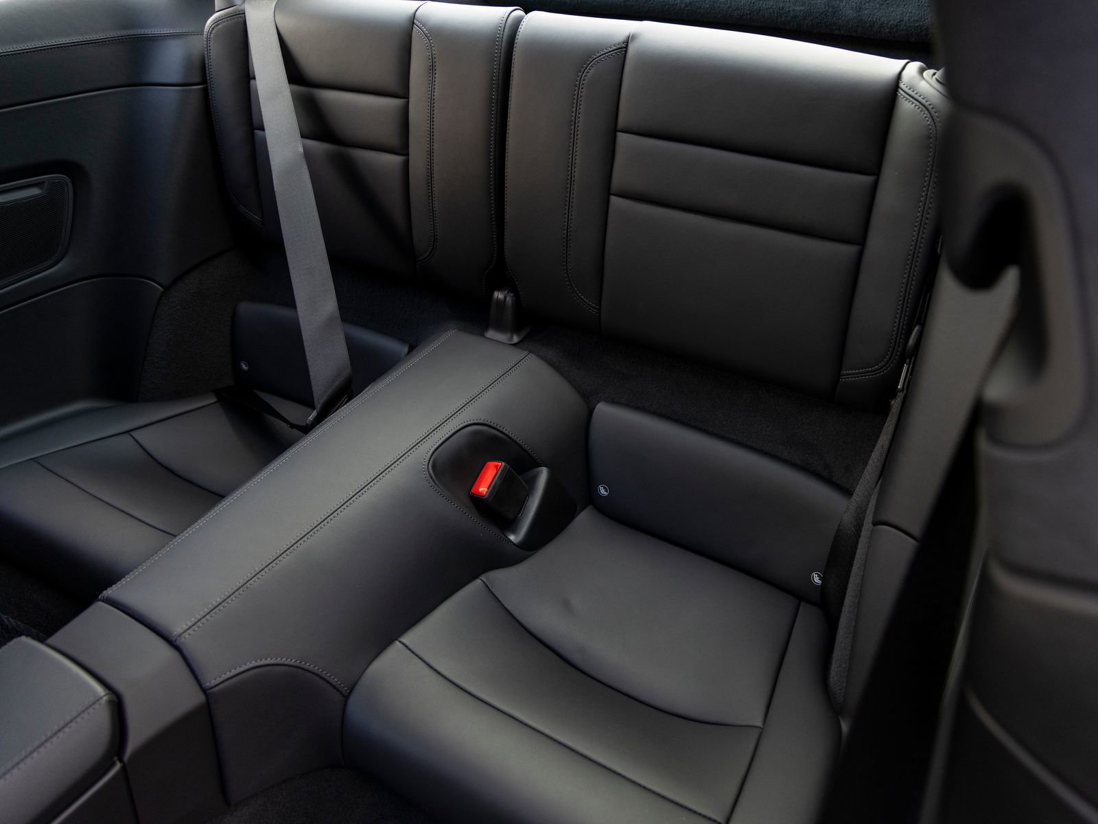 Used 2025 Porsche 911 Carrera 4 GTS image 37