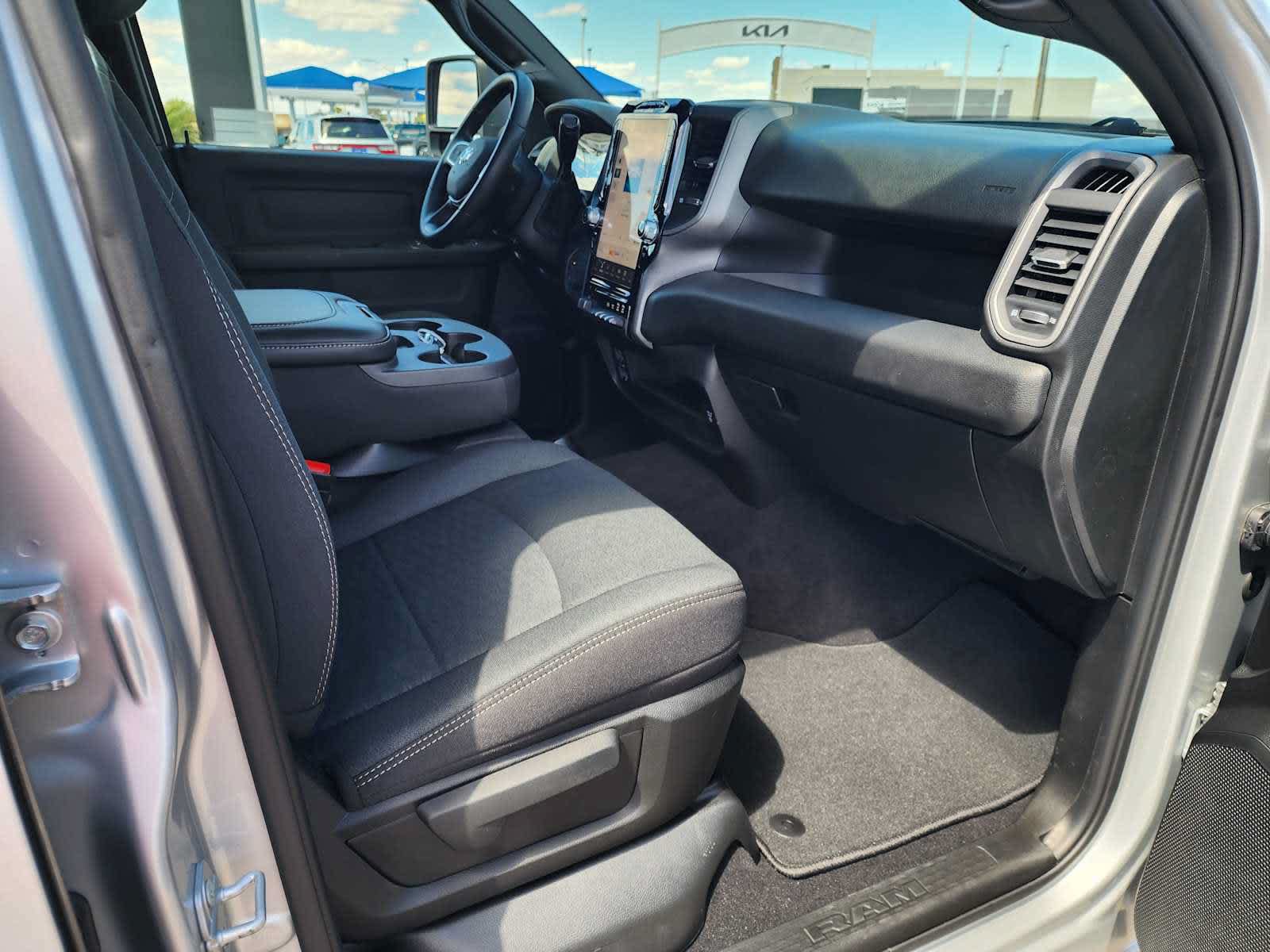 New 2026 RAM 3500 Tradesman AWD/4WD image 11