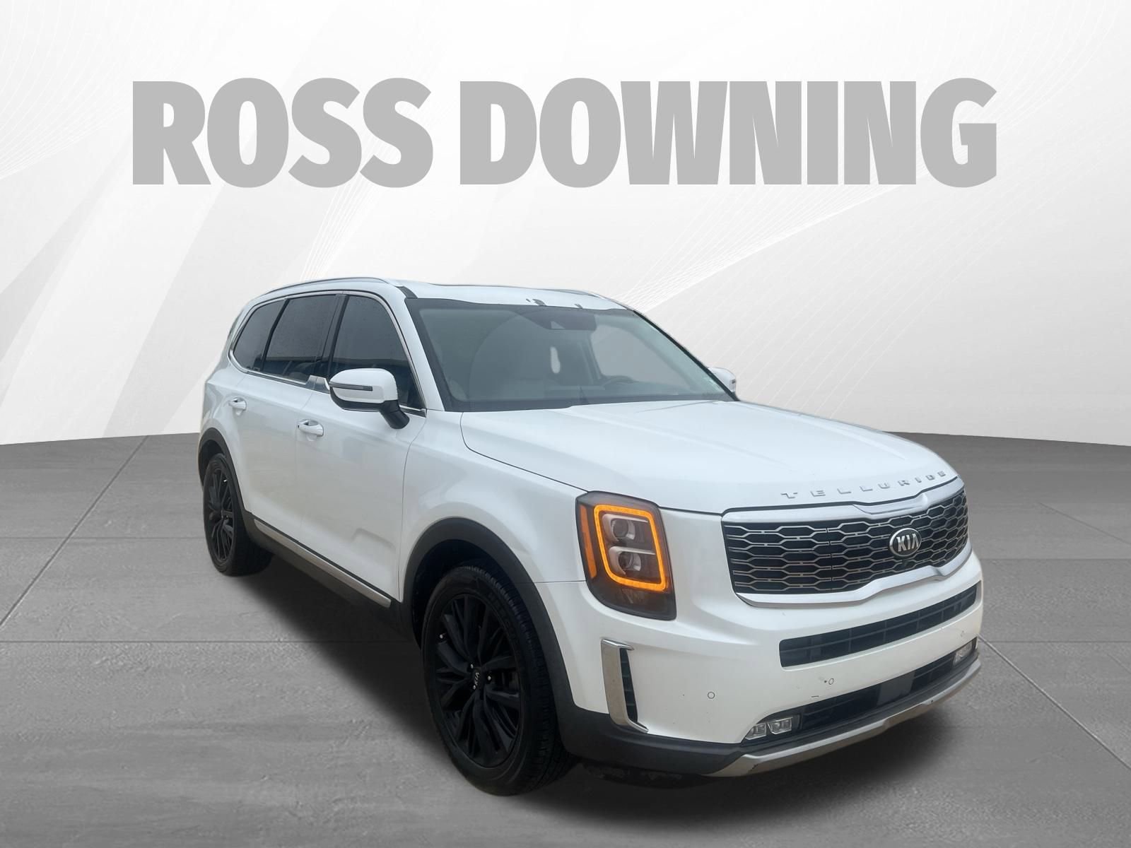 Used 2020 Kia Telluride SX w/ SX Prestige Package image 3