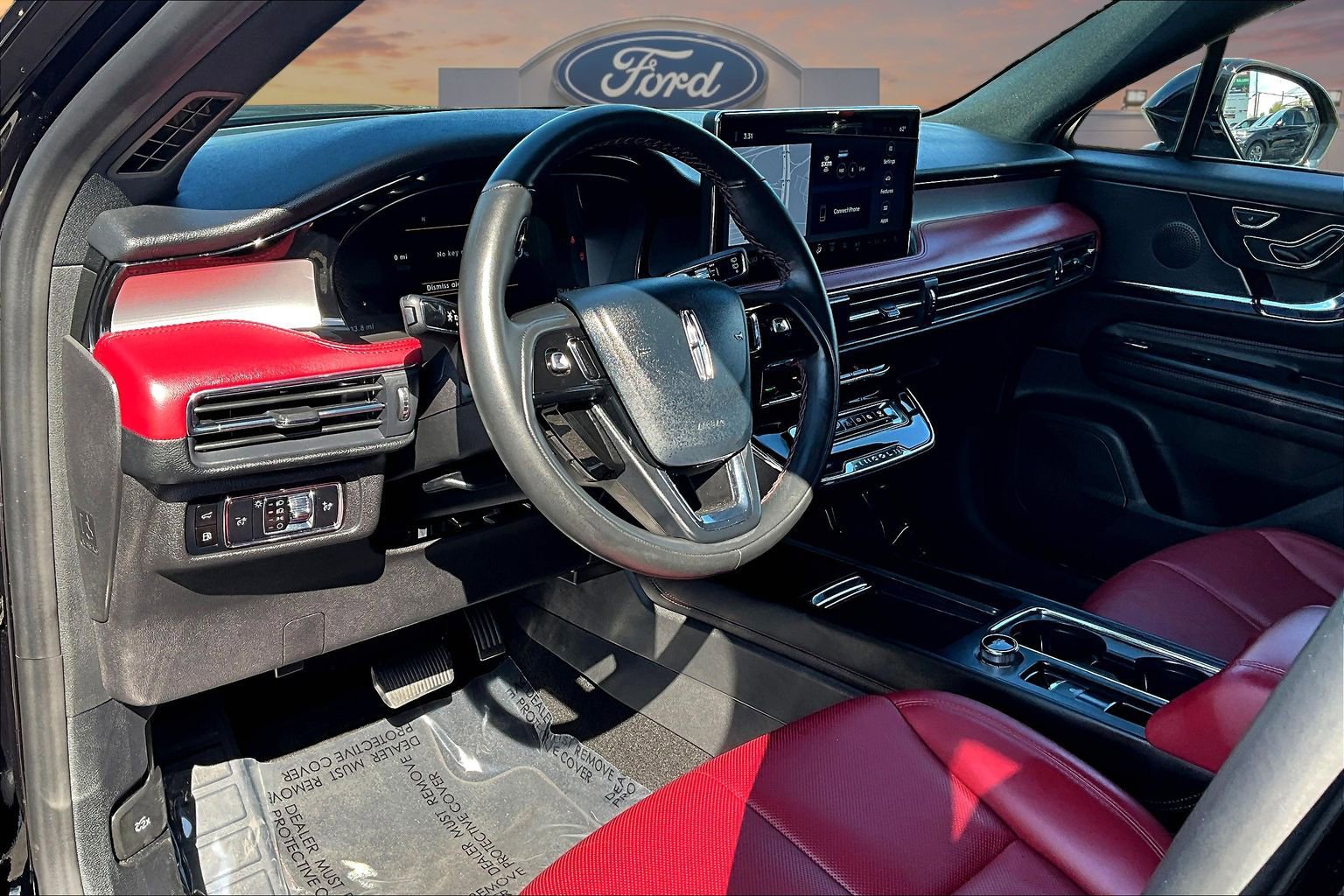 Used 2024 Lincoln Corsair Grand Touring AWD/4WD image 14