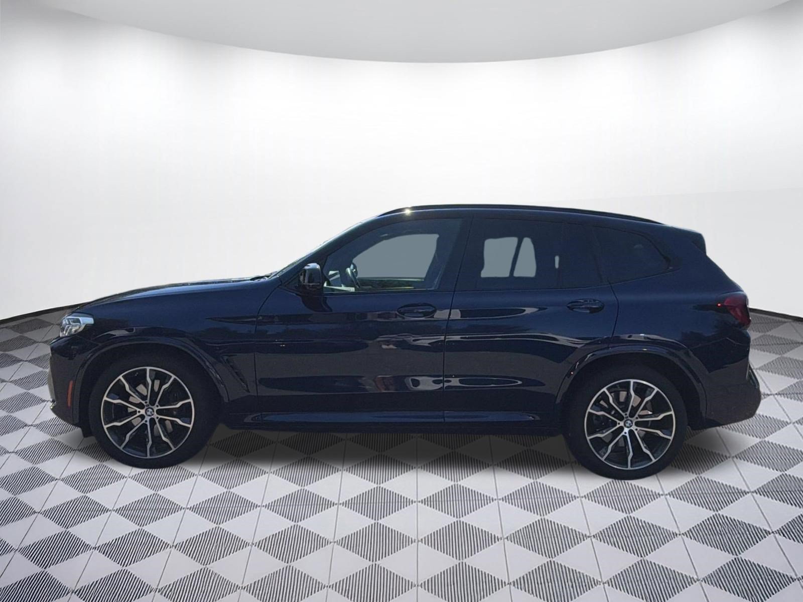Used 2024 BMW X3 M40i w/ Premium Package AWD/4WD image 2