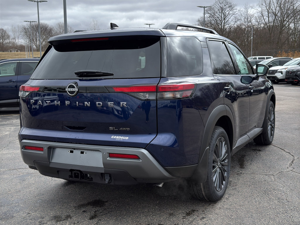 New 2026 Nissan Pathfinder SL image 5