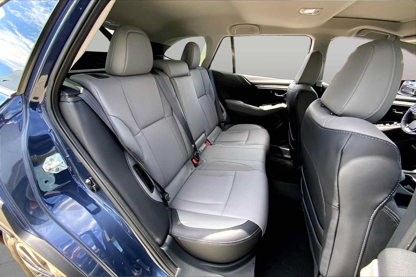 Certified 2025 Subaru Outback Limited AWD/4WD image 20