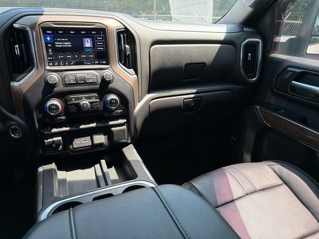 Used 2023 Chevrolet Silverado 2500 High Country w/ LPO, Hitch Package AWD/4WD image 16