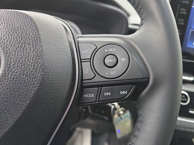 Used 2022 Toyota Corolla SE image 38