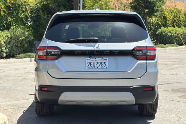 Certified 2023 Honda Pilot EX-L image 5