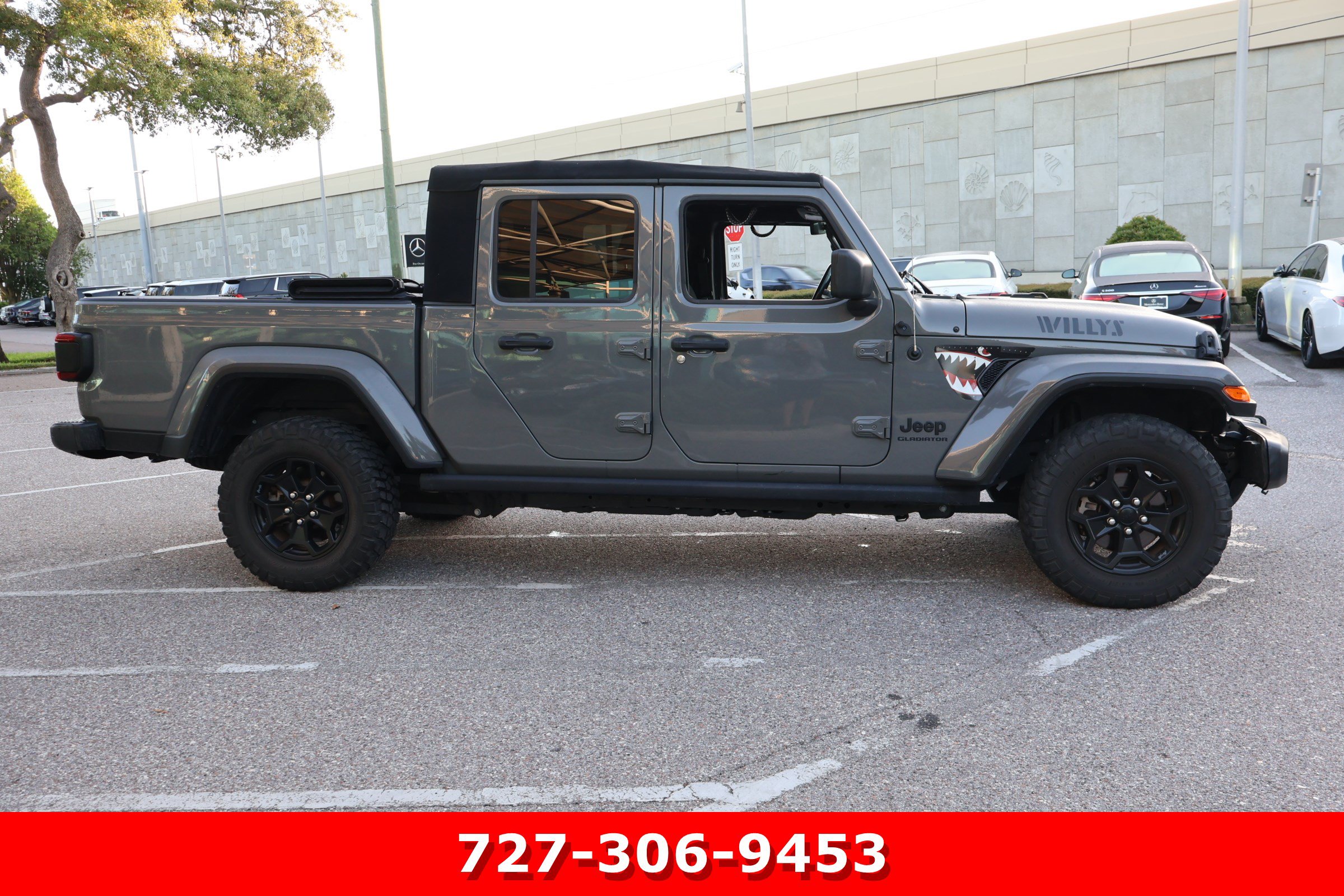Used 2021 Jeep Gladiator Sport AWD/4WD image 8