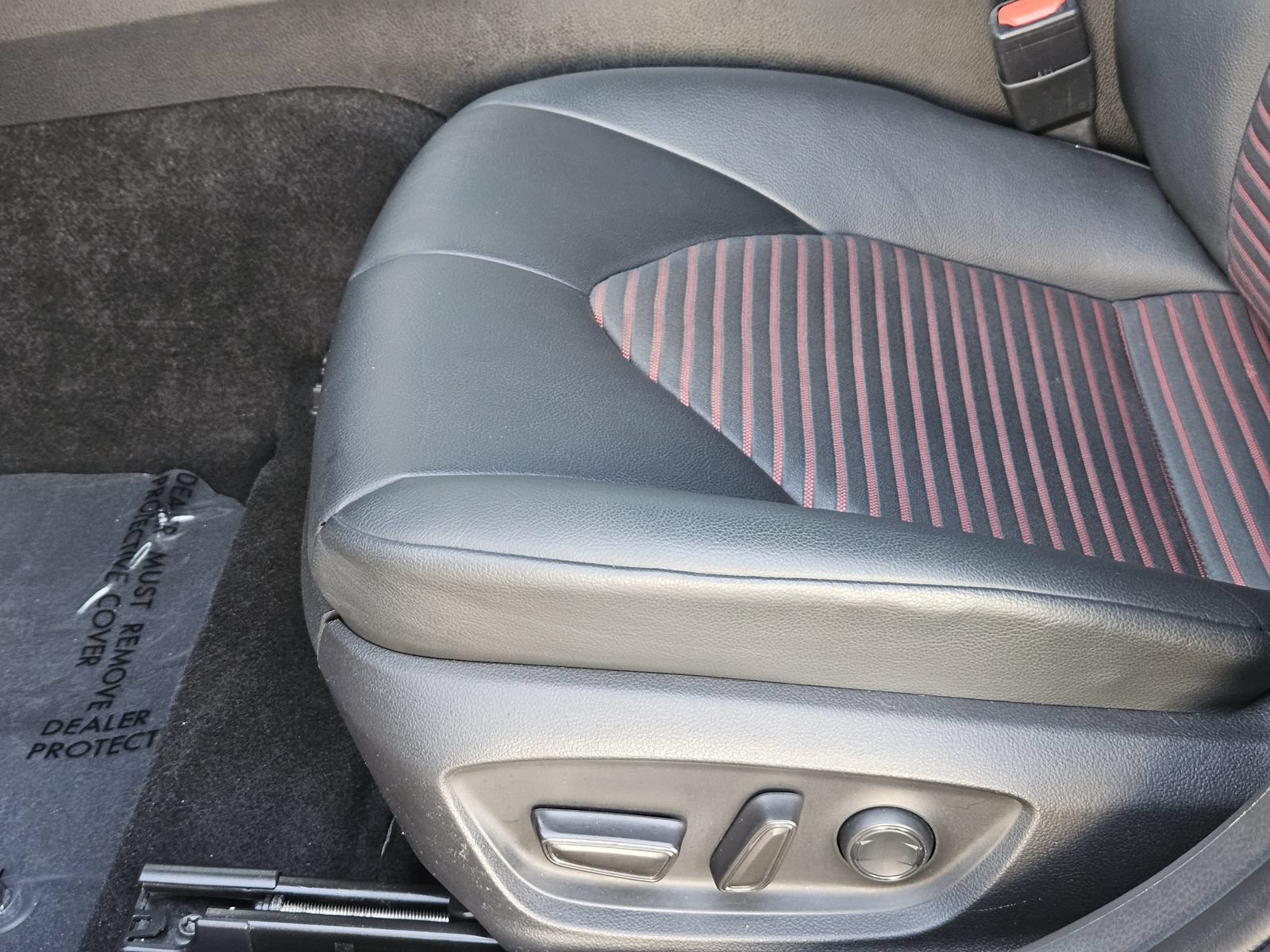 Used 2020 Toyota Camry TRD FWD image 31
