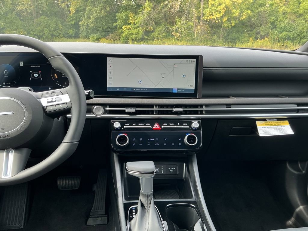 New 2026 Hyundai Santa Cruz Limited image 17