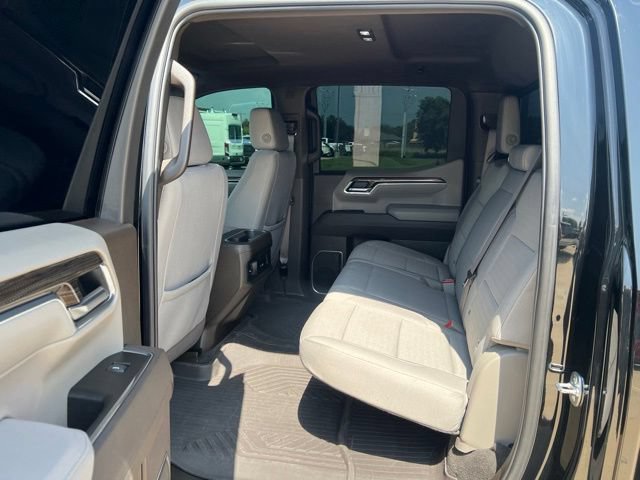 Used 2025 Chevrolet Silverado 1500 LT Trail Boss w/ Convenience Package II AWD/4WD image 12