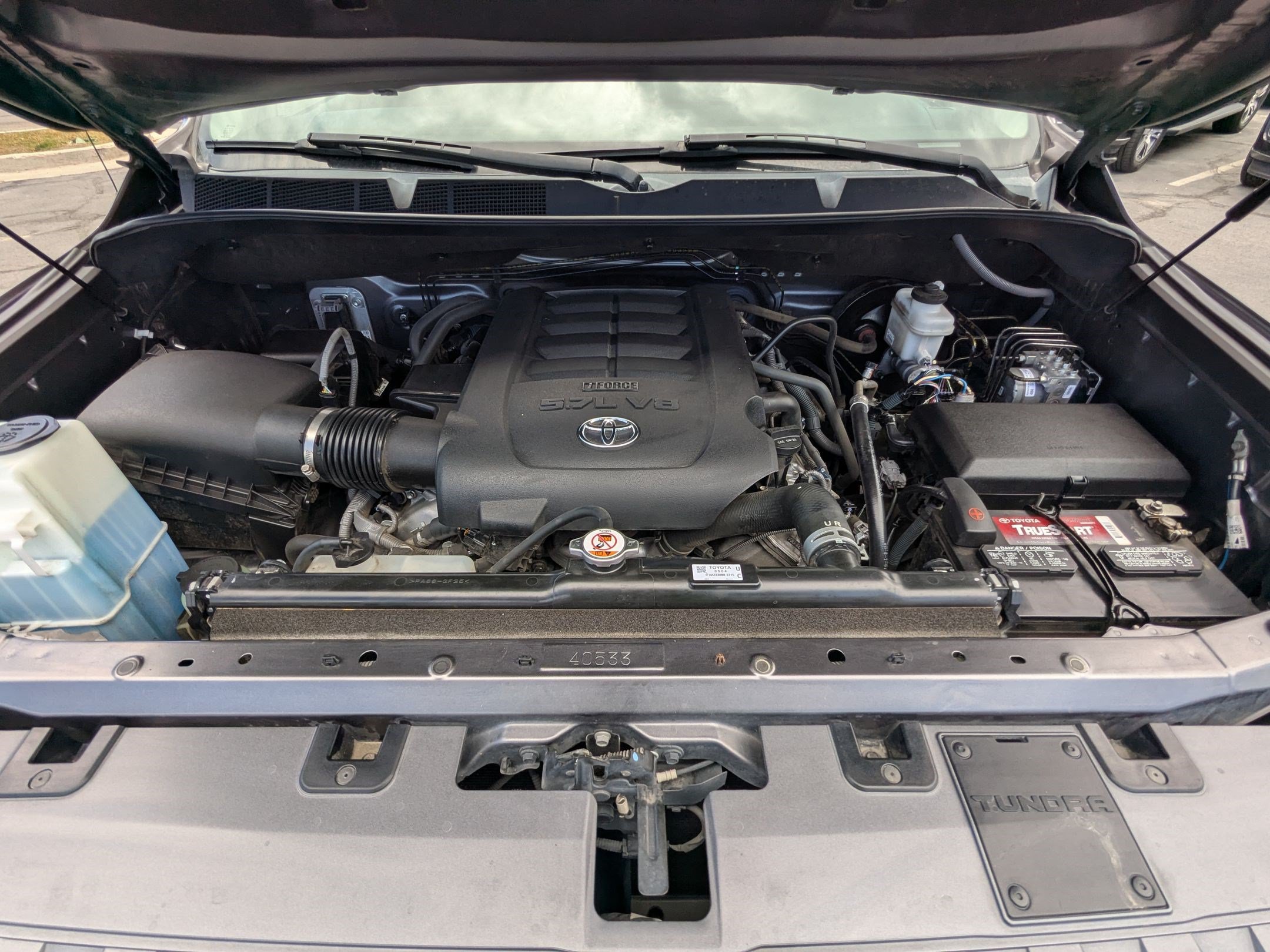Used 2019 Toyota Tundra SR5 w/ TRD Sport Package AWD/4WD image 32