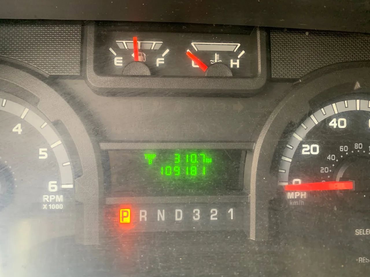 Used 2014 Ford E-350 and Econoline 350 Super Duty RWD image 13