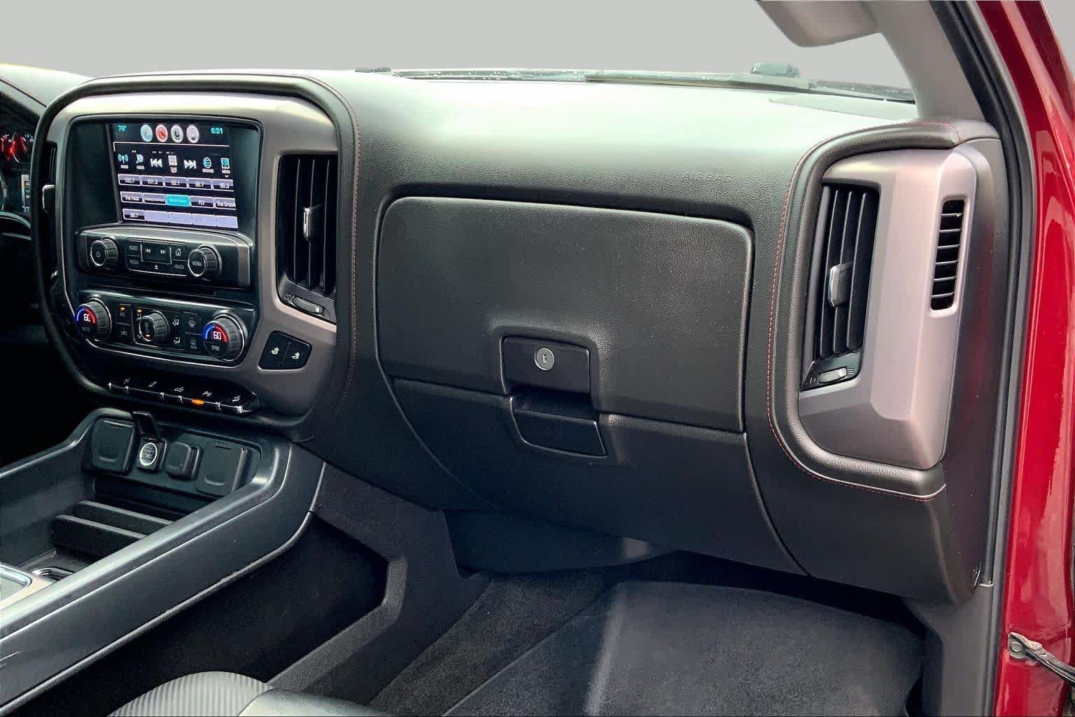 Used 2017 GMC Sierra 1500 SLT AWD/4WD image 18