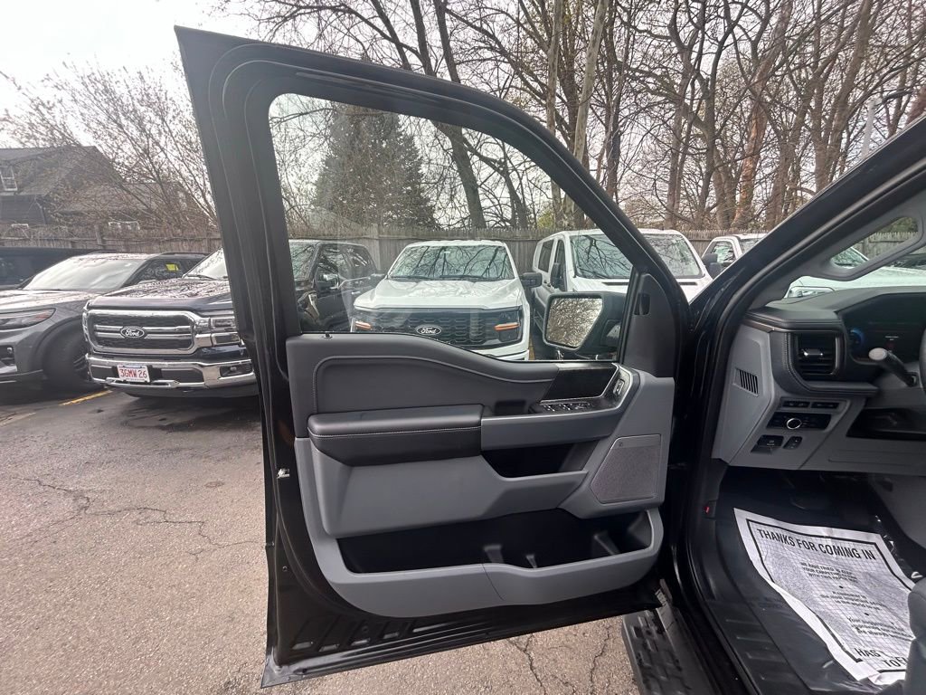 Used 2024 Ford F150 Lightning Flash AWD/4WD image 11