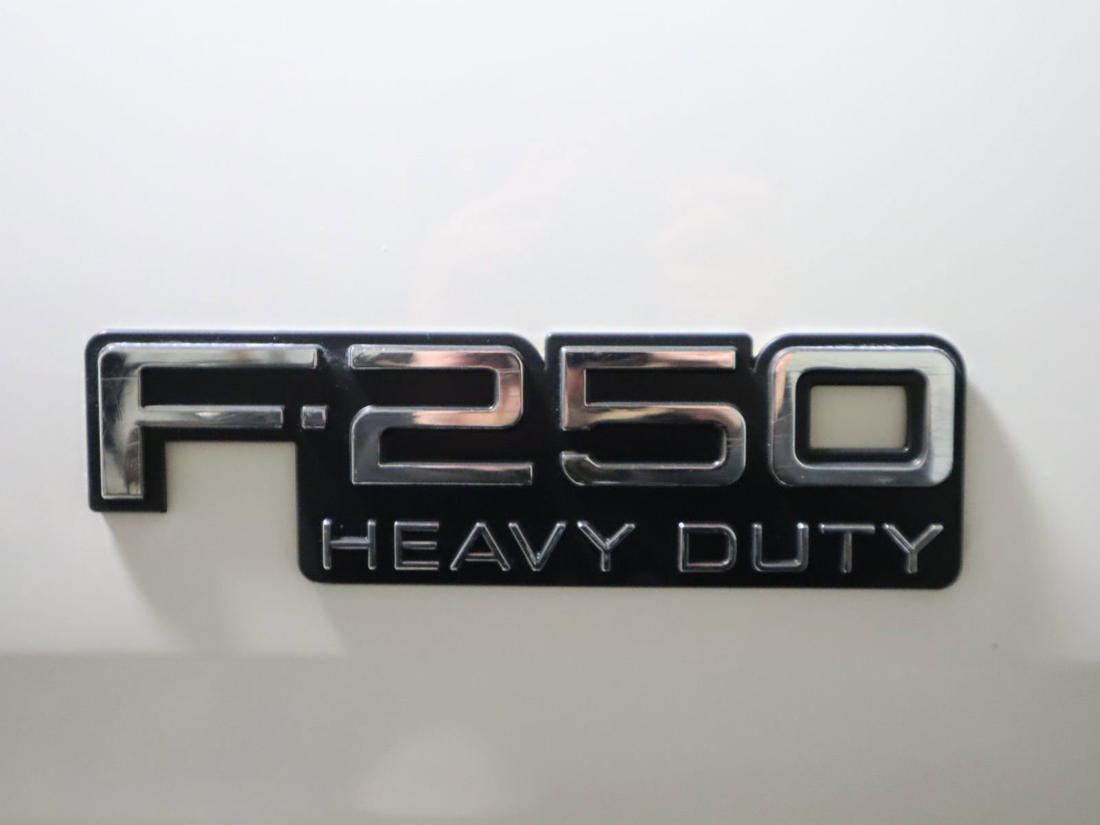 Used 1997 Ford F250 XLT HD image 11