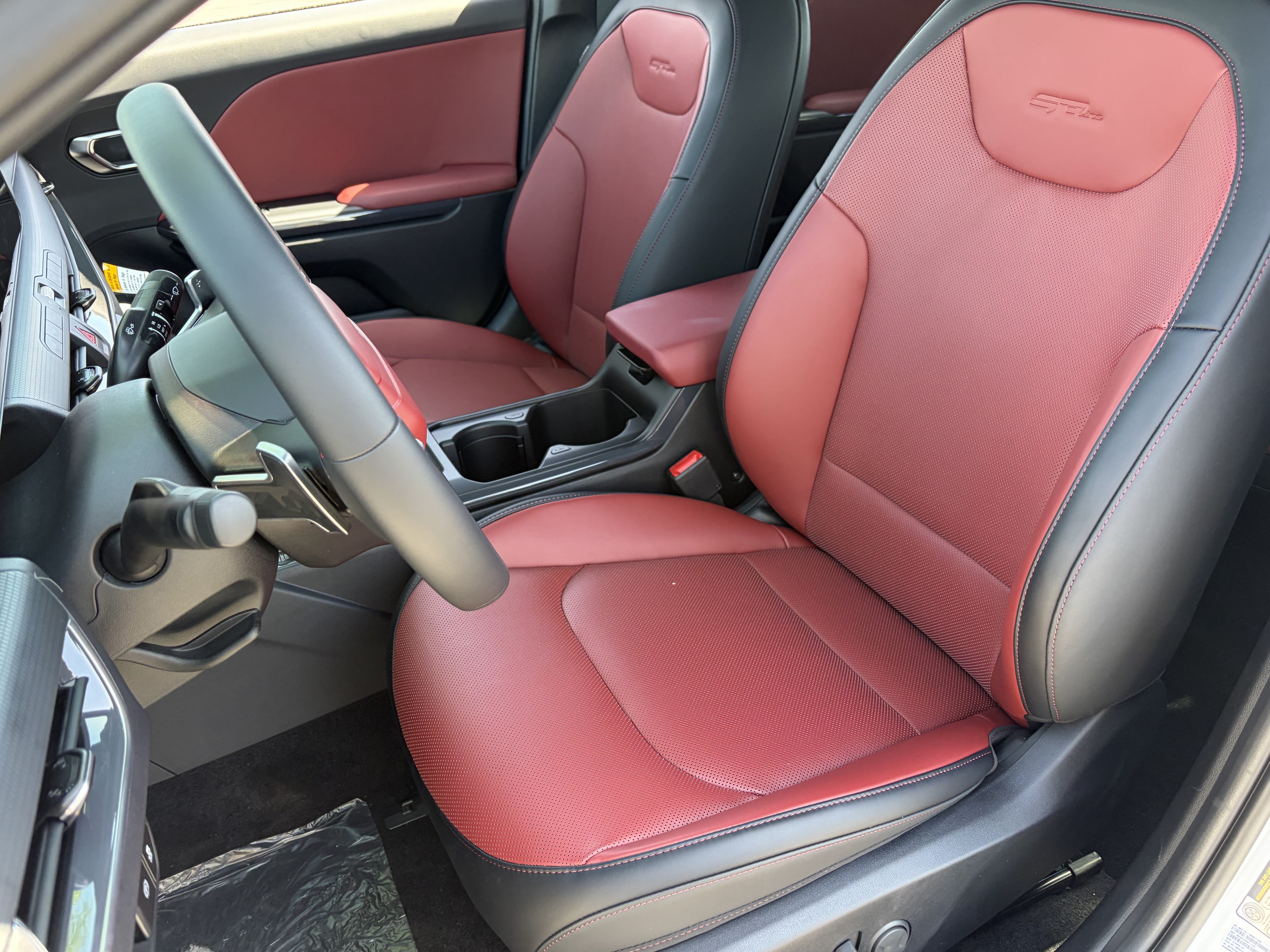 New 2026 Kia K4 GT-Line w/ GT-Line Sunroof Package FWD image 18