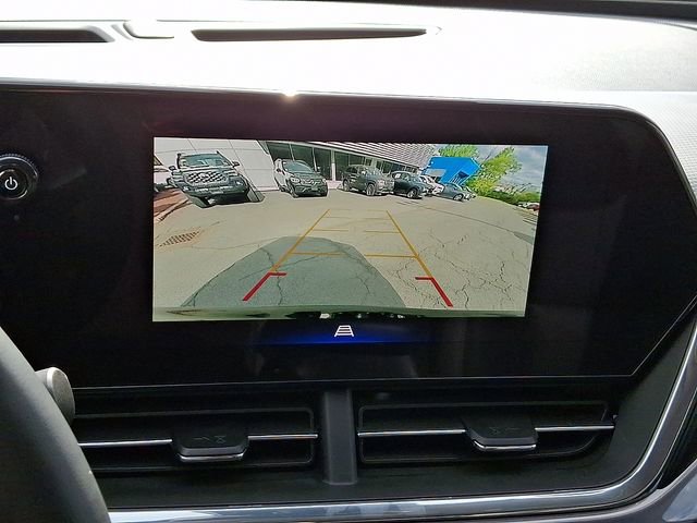 Used 2025 Chevrolet Trax ACTIV w/ Driver Confidence Package FWD image 18