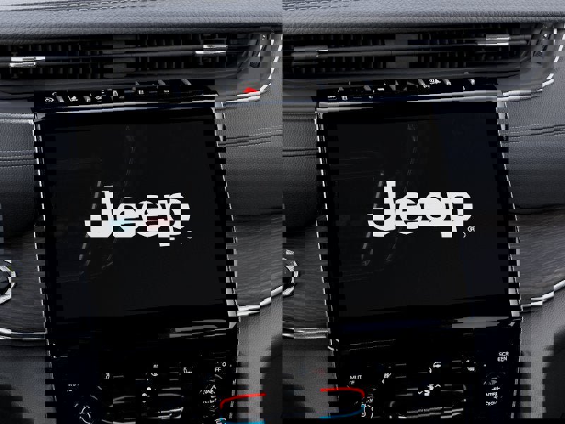 New 2025 Jeep Grand Cherokee L Limited image 10