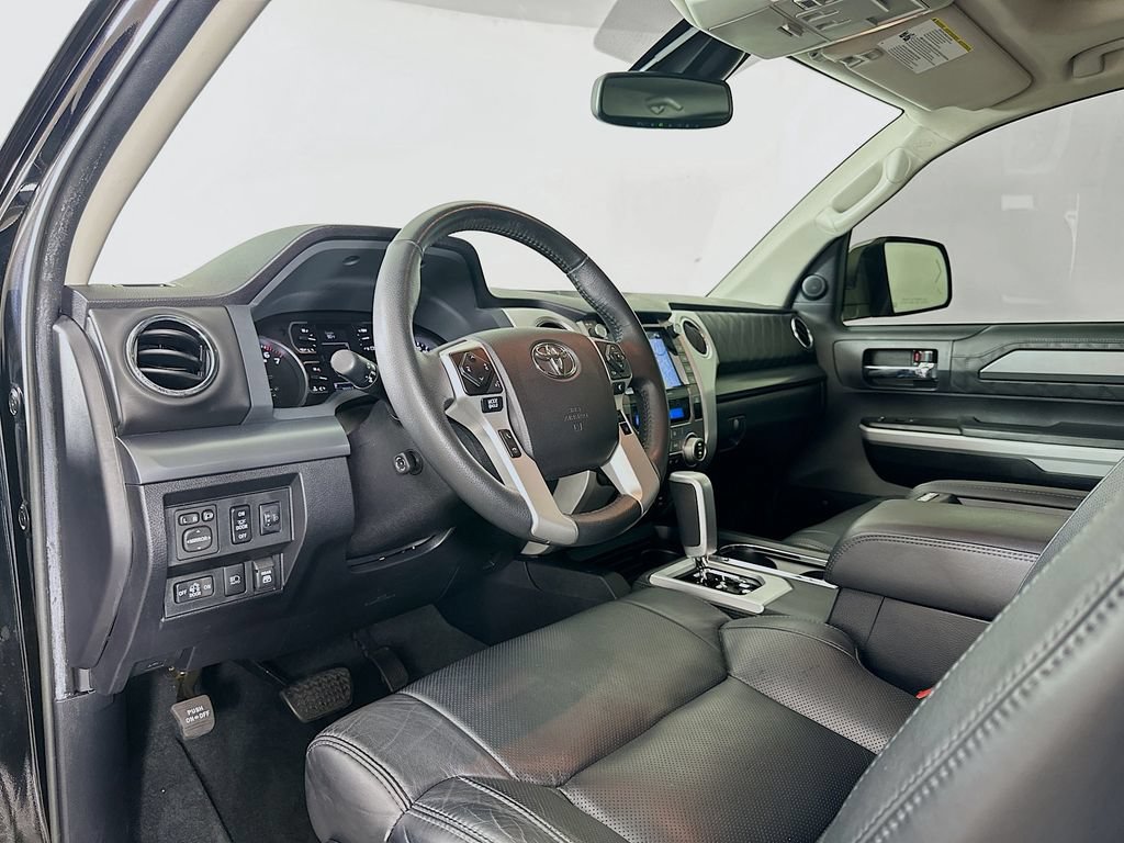 Used 2021 Toyota Tundra Platinum AWD/4WD image 9