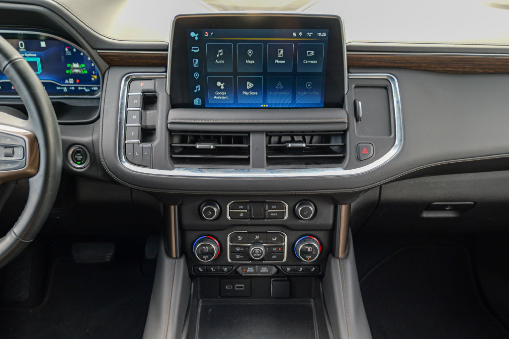 Used 2023 Chevrolet Suburban High Country AWD/4WD image 51